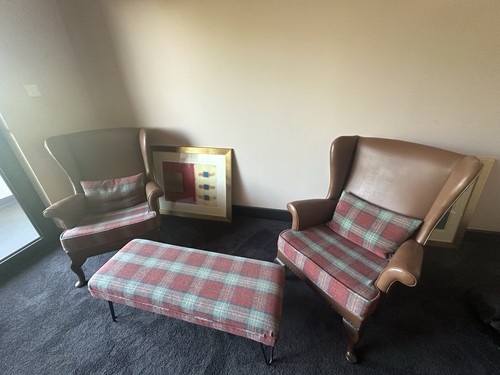 Pair parker knoll wing - pair,